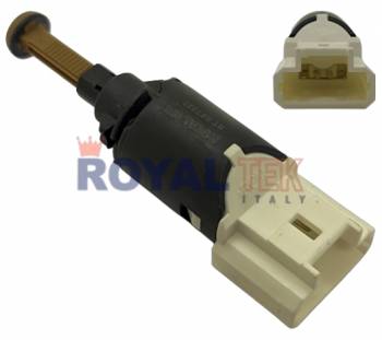 BULBO SENSOR DE STOP ROYALTEK PEUGEOT 207 1.4 1.4 HDI 3008 1.6 2.0 HDI 308 1.6 1.6 2.0 HDI 407 2.0 2.0 HDI 2.2 3.0 --- OEM 453448 453463 453465 9650688480 9665602380 MD14768